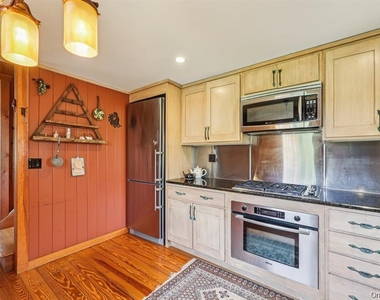 101 Upper Wisner Road - Photo Thumbnail 14
