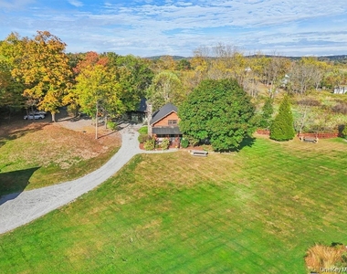101 Upper Wisner Road - Photo Thumbnail 3