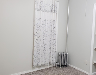 8602 89th Street - Photo Thumbnail 4