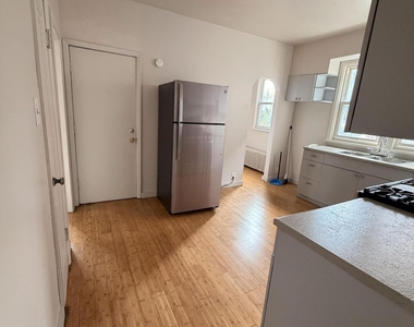 354 New Scotland Avenue - Photo Thumbnail 9
