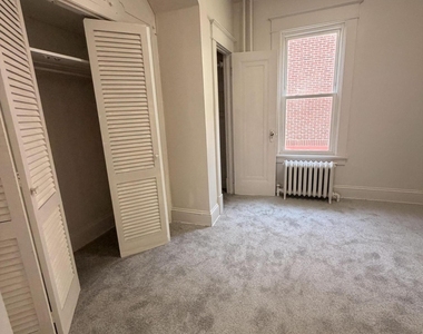 354 New Scotland Avenue - Photo Thumbnail 4