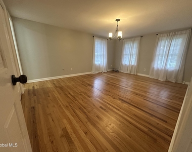 24 Berkshire Drive - Photo Thumbnail 17
