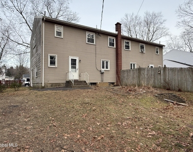 5 Dowling Road - Photo Thumbnail 18