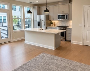 220 Lyla Lane - Photo Thumbnail 2