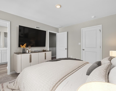 139 Essex Drive - Photo Thumbnail 21