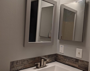 4805 Ravens Crest Drive - Photo Thumbnail 9