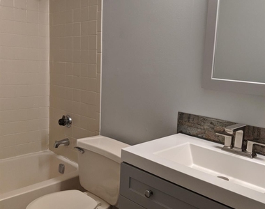 4805 Ravens Crest Drive - Photo Thumbnail 8