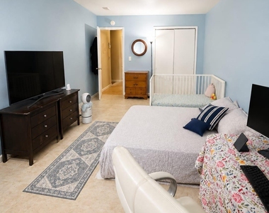 190 College Drive - Photo Thumbnail 4