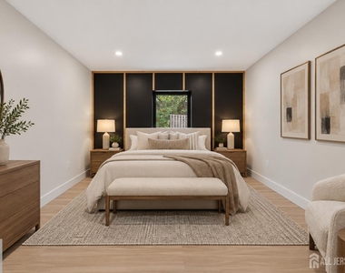 810 N 2nd Avenue - Photo Thumbnail 3