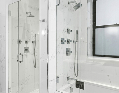 480 Central Park W - Photo Thumbnail 7