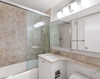 60 W 23rd Street - Photo Thumbnail 13