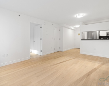 60 W 23rd Street - Photo Thumbnail 5