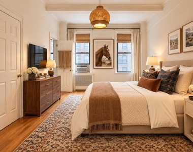 200 W 90th Street - Photo Thumbnail 4