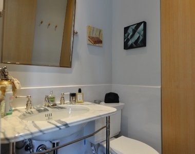 200 E 69th Street - Photo Thumbnail 14