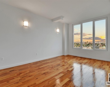 17 Somers Street - Photo Thumbnail 3