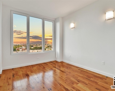 17 Somers Street - Photo Thumbnail 5