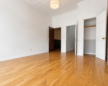 179 Irving Avenue - Photo Thumbnail 1