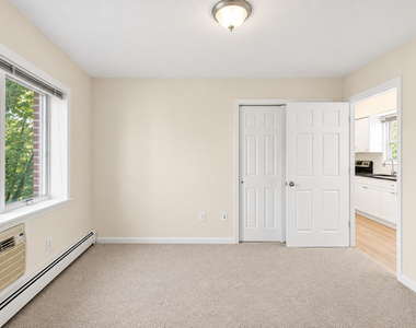 10-54 47th Avenue - Photo Thumbnail 3
