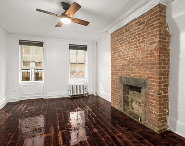 488 9th Avenue - Photo Thumbnail 3