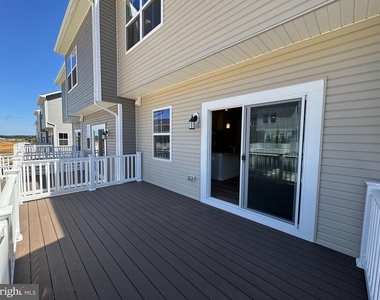 1339 Cedar Valley Road - Photo Thumbnail 11