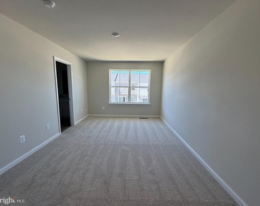 1339 Cedar Valley Road - Photo Thumbnail 16