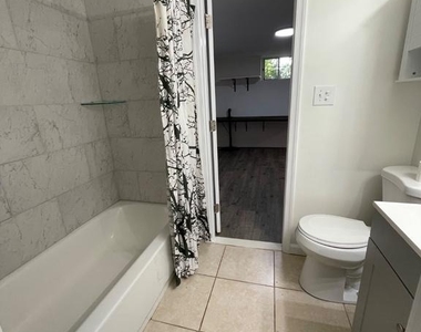 646 Belair Avenue - Photo Thumbnail 20