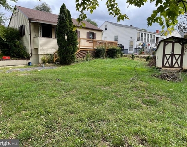 646 Belair Avenue - Photo Thumbnail 8