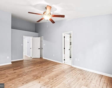 601 Twin Brook Lane - Photo Thumbnail 4