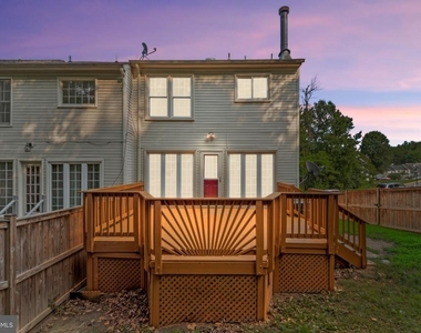601 Twin Brook Lane - Photo Thumbnail 32