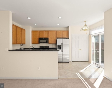 15720 Palermo Terrace - Photo Thumbnail 18