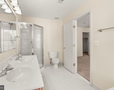 15720 Palermo Terrace - Photo Thumbnail 46
