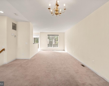 15720 Palermo Terrace - Photo Thumbnail 13