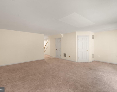 15720 Palermo Terrace - Photo Thumbnail 65