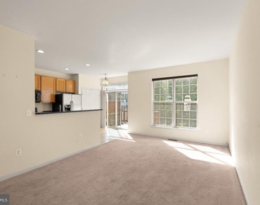 15720 Palermo Terrace - Photo Thumbnail 14