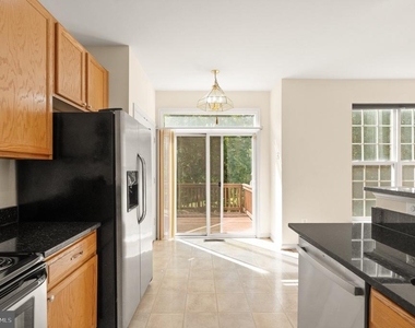 15720 Palermo Terrace - Photo Thumbnail 23