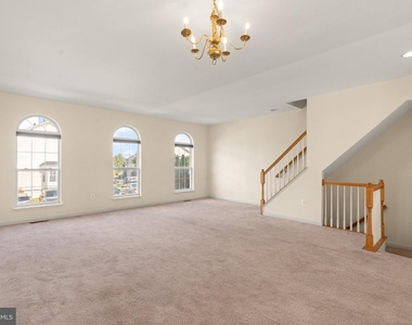 15720 Palermo Terrace - Photo Thumbnail 8