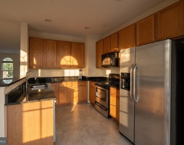 15720 Palermo Terrace - Photo Thumbnail 17