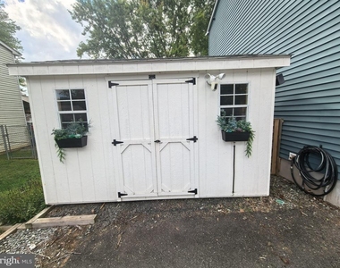 5633 Roundtree Drive - Photo Thumbnail 25