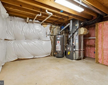14842 Crotona Court - Photo Thumbnail 41