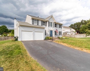 14842 Crotona Court - Photo Thumbnail 2