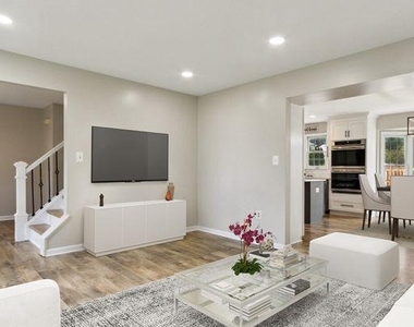 14842 Crotona Court - Photo Thumbnail 6