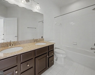 7458 Brunson Circle - Photo Thumbnail 23