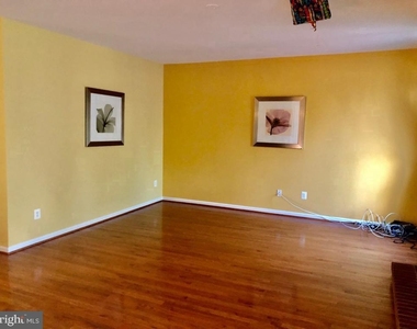 20084 Boxwood Place - Photo Thumbnail 8