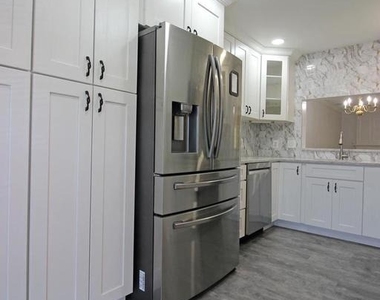 21783 Baldwin Square - Photo Thumbnail 1