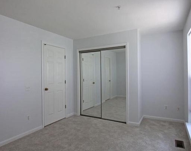 21783 Baldwin Square - Photo Thumbnail 13