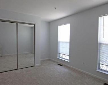 21783 Baldwin Square - Photo Thumbnail 14