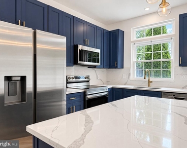 44191 Litchfield Terrace - Photo Thumbnail 12
