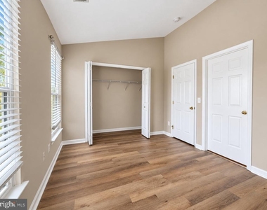 44191 Litchfield Terrace - Photo Thumbnail 22