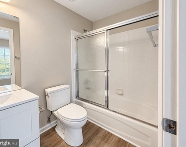 44191 Litchfield Terrace - Photo Thumbnail 24