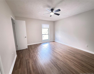 1416 Tangora Lane - Photo Thumbnail 8